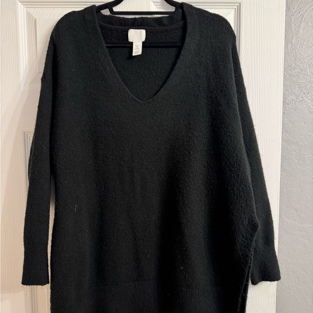 H&M V-neck sweater XL